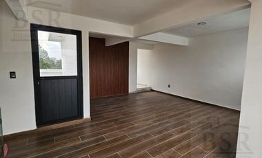 Casa en condominio Modelo Alondra, en Villas del campo, Calimaya, Estado de Mexico.