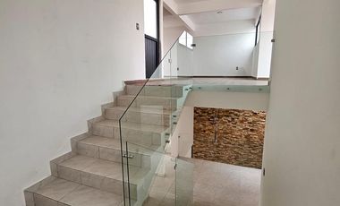 Casa en condominio Modelo Alondra, en Villas del campo, Calimaya, Estado de Mexico.