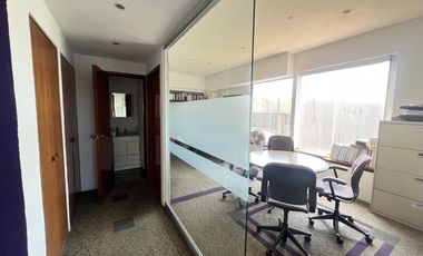 Oficinas en la mejor zona a la entrada de CU al mejor precio