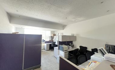 Oficinas en la mejor zona a la entrada de CU al mejor precio