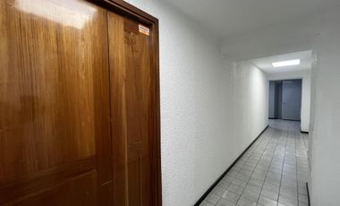 Oficinas en la mejor zona a la entrada de CU al mejor precio