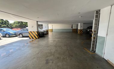Oficinas en la mejor zona a la entrada de CU al mejor precio