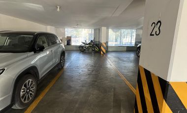 Oficinas en la mejor zona a la entrada de CU al mejor precio