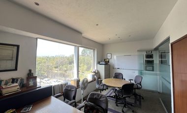 Oficinas en la mejor zona a la entrada de CU al mejor precio