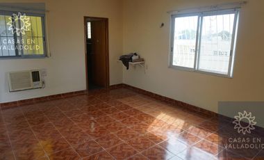 Casa con 4 departamentos en venta