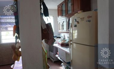 Casa con 4 departamentos en venta