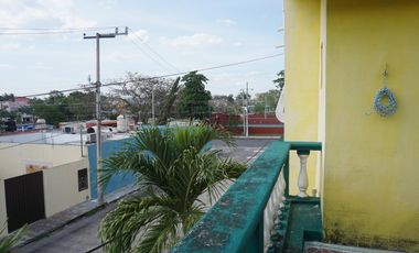 Casa con 4 departamentos en venta