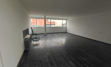 Casa en Venta en Lomas de Tecamachalco