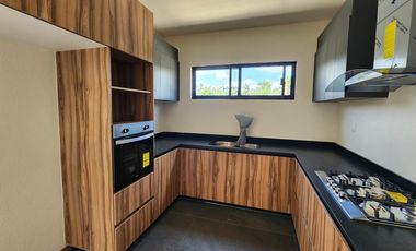 Casa en Venta en Bosques Tres Marías