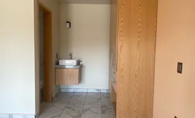 EEDIFICIO NUEVO EN VENTA, CALLE MORELOS, ACTOPAN HGO.