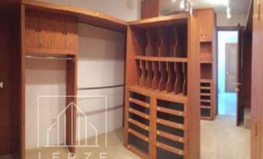 Casa en Venta en Bosques de las Lomas M