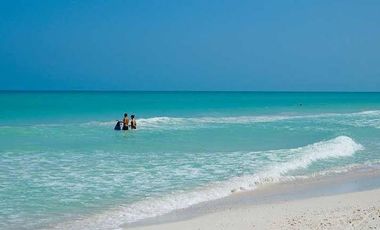 Casa Frente al Mar en Las Hermosas Playas de El Cuyo, Yucatán