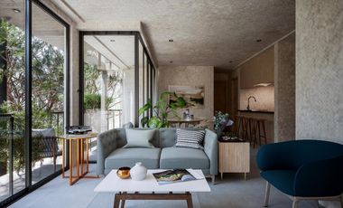 Penthouse exterior con balcón y roof garden privado — Vértiz 496