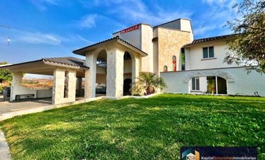 Venta GRAN OPORTUNID ABAJA  DE PRECIO casa en el frac. más exclusivo de Cocoyoc