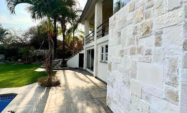 Venta GRAN OPORTUNID ABAJA  DE PRECIO casa en el frac. más exclusivo de Cocoyoc