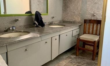 Venta Casa de Lujo en Colonia Florida: Espacios Amplios y Diseño Funcional en el