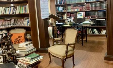 Venta Casa de Lujo en Colonia Florida: Espacios Amplios y Diseño Funcional en el