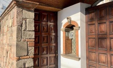 Venta Casa de Lujo en Colonia Florida: Espacios Amplios y Diseño Funcional en el