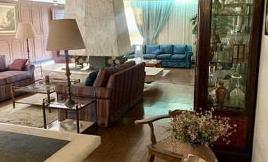 Venta Casa de Lujo en Colonia Florida: Espacios Amplios y Diseño Funcional en el