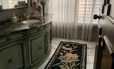 Venta Casa de Lujo en Colonia Florida: Espacios Amplios y Diseño Funcional en el