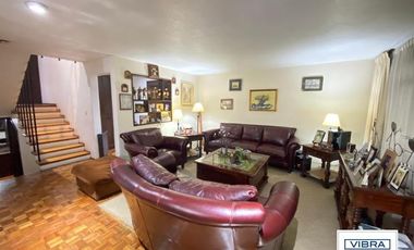 Casa tipo colonial con jardín a la venta en el Centro de Tlalpan