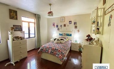 Casa tipo colonial con jardín a la venta en el Centro de Tlalpan