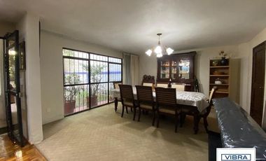 Casa tipo colonial con jardín a la venta en el Centro de Tlalpan