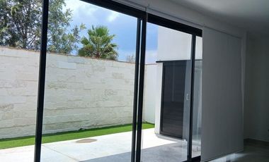 Casa en  RENTA CIUDAD MADERAS,