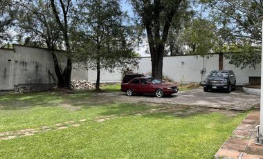 OPORTUNIDAD Gran terreno con dos pequeñas casas campiranas-Tonatico