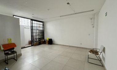 VENTA | Local Comercial de 207 m2