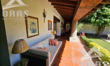 Venta Casa en Fraccionamiento Lomas de Cuernavaca