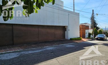 Venta Casa en Fraccionamiento Lomas de Cuernavaca