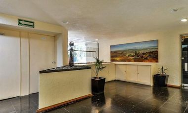 Edificio completo de 3 niveles con uso de suelo de oficinas en Jardines