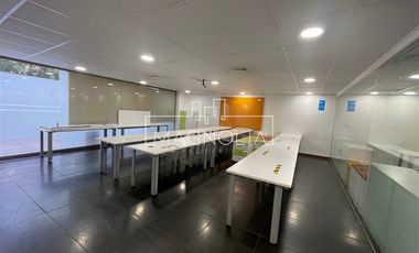 Local Comercial en Arriendo en A pasos del Metro Pedro de Valdivia