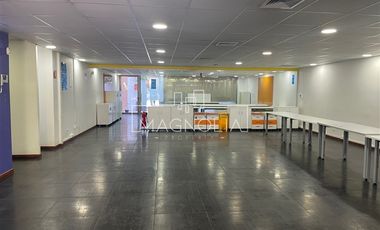 Local Comercial en Arriendo en A pasos del Metro Pedro de Valdivia