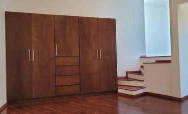 Casa VER4 en  Venta Villantigua