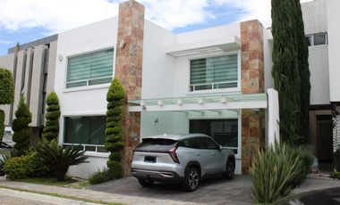 Casa en VENTA Parque Michoacan Lomas de Angelópolis Cholula Puebla.