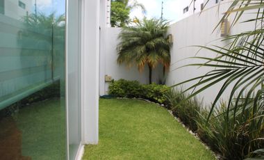 Casa en VENTA Parque Michoacan Lomas de Angelópolis Cholula Puebla.