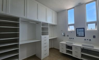 VENTA DE CASA EN RESIDENCIAL LA VICTORIA ZINACANTEPEC