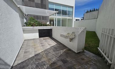 VENTA DE CASA EN RESIDENCIAL LA VICTORIA ZINACANTEPEC