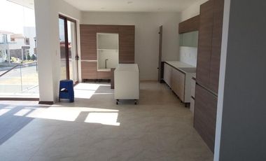 Casa Nueva Moderna con Acabados de lujo