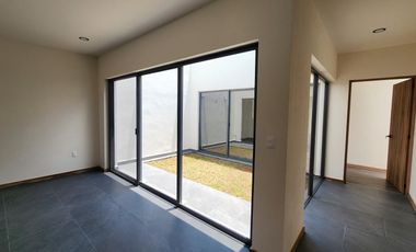 Casa en Venta Bosques Tres Marías de UN NIVEL