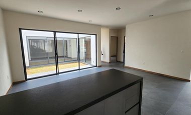 Casa en Venta Bosques Tres Marías de UN NIVEL