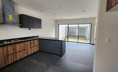 Casa en Venta Bosques Tres Marías de UN NIVEL