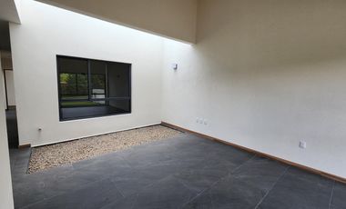 Casa en Venta Bosques Tres Marías de UN NIVEL