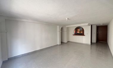 Departamento remodelado e iluminado en 2do piso