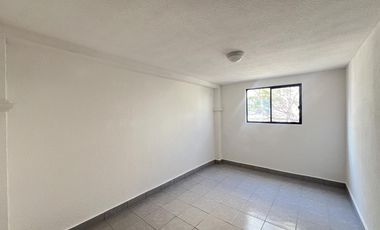 Departamento remodelado e iluminado en 2do piso