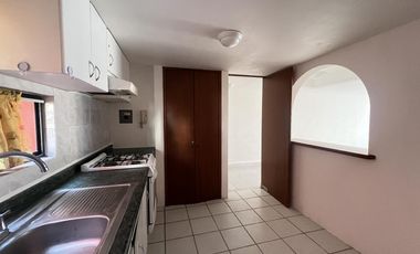 Departamento remodelado e iluminado en 2do piso