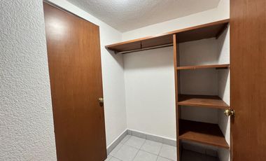 Departamento remodelado e iluminado en 2do piso