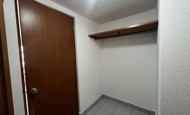 Departamento remodelado e iluminado en 2do piso